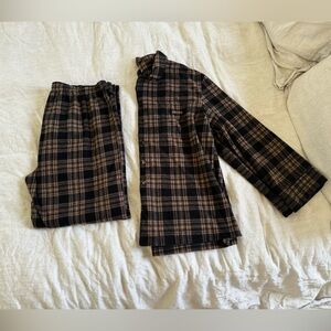 EUC Unisex SKIMS Plaid Holiday Pjs